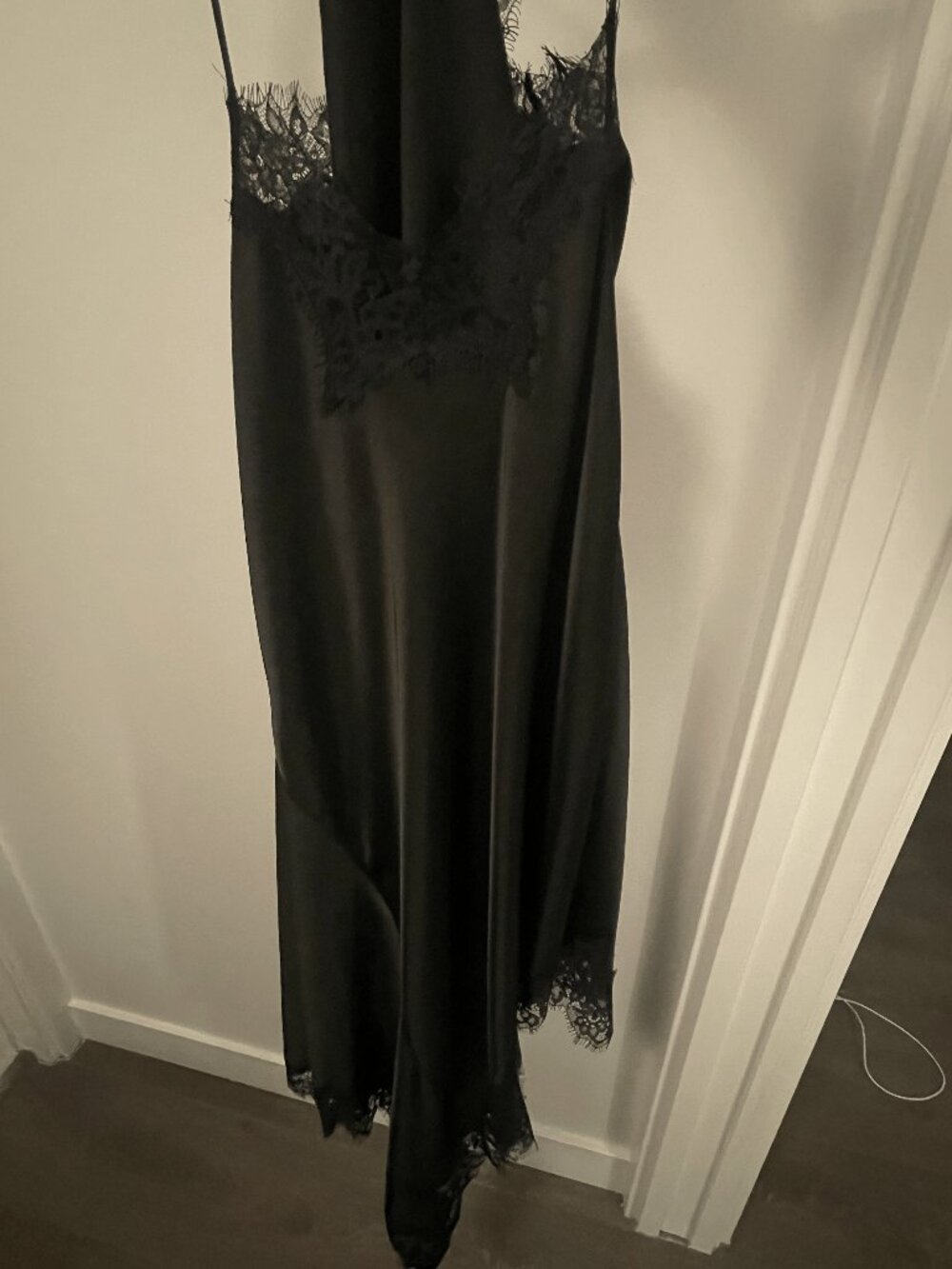 Black lace satin asymmetric dress - Zara